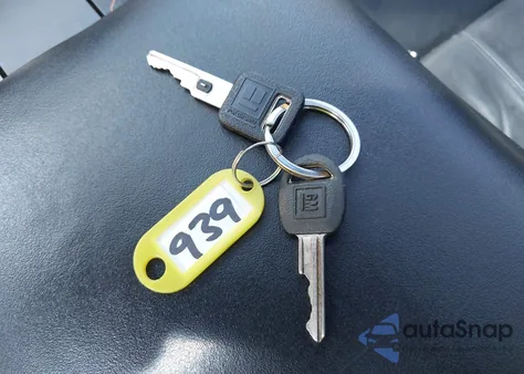 1992 Chevrolet Corvette из США, поврежденный, VIN 1G1YY23P4N5102033